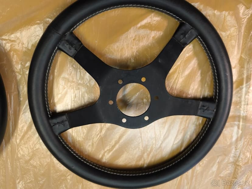 Univerzální sportovní volant - Škoda ,Lada, Fiat,Ford