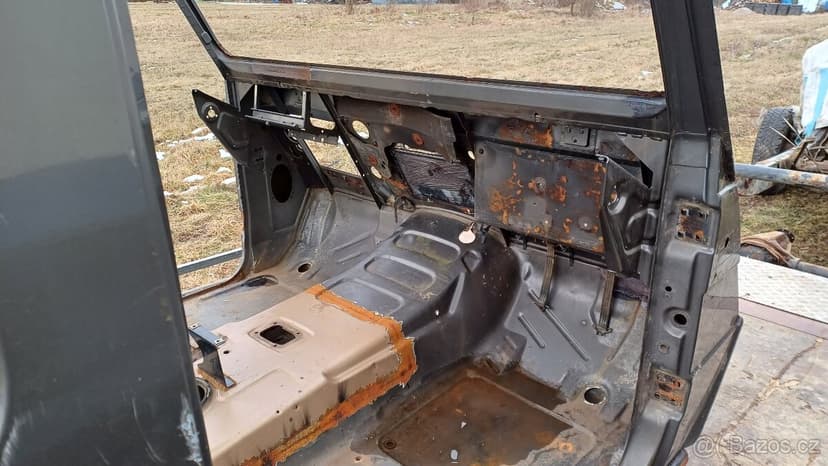 Mercedes G - karoserie offroad