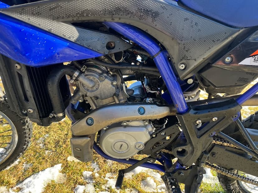 Yamaha WR 125 najeto 26000km nove pneu