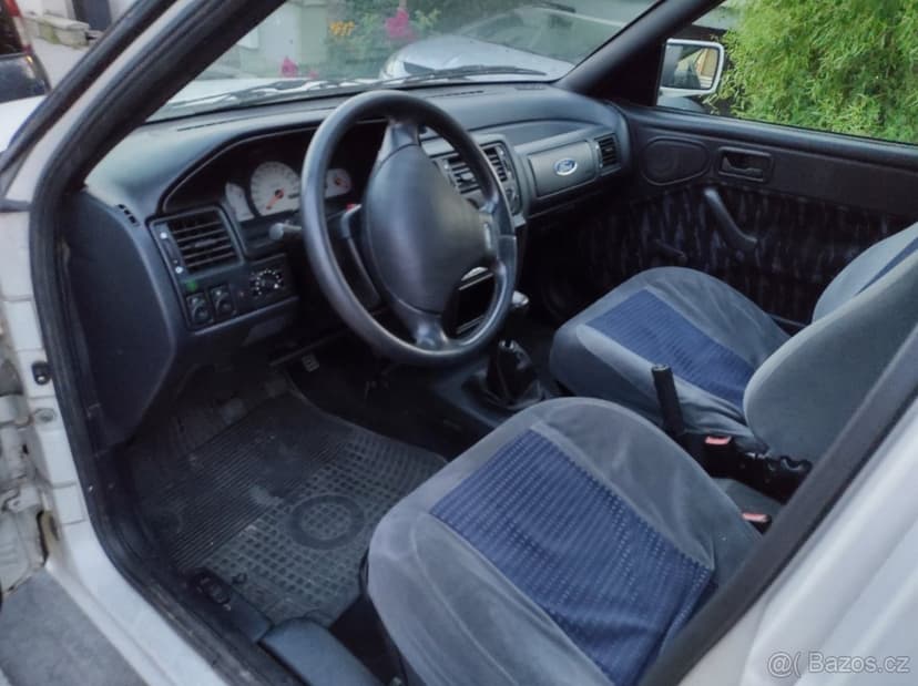FORD ESCORT 1.6i 16V, 1994, najeto 127t.km, PRODEJ PO DÍLECH