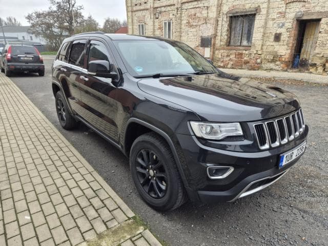 Prodám Jeep Grand Cherokee 3.0 CRDi 184kW OVERLAND - 4x4