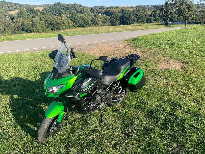 Kawasaki Versys 650, model 2018, zelená