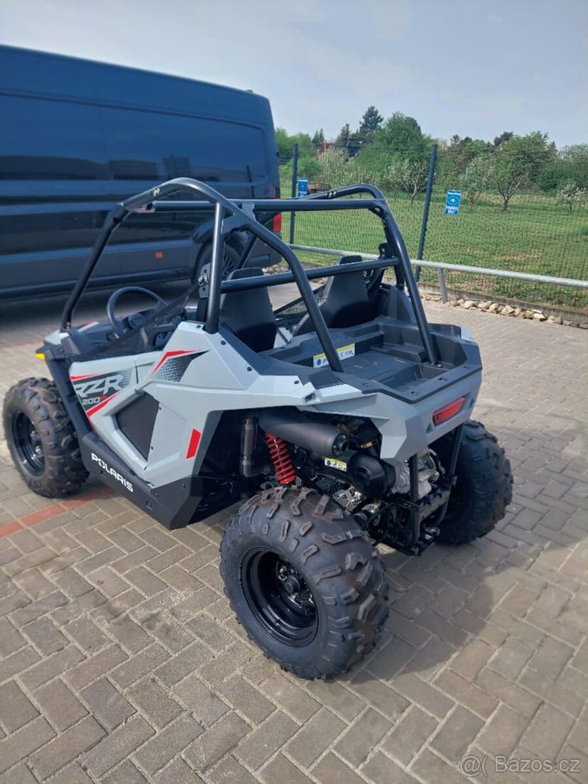 POLARIS RZR 200