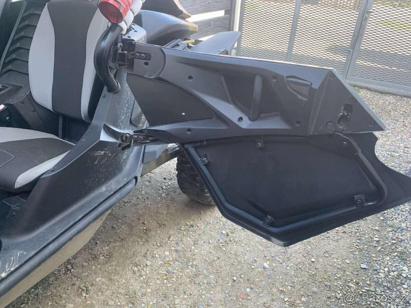 CFMOTO ZFORCE 1000 SPORT