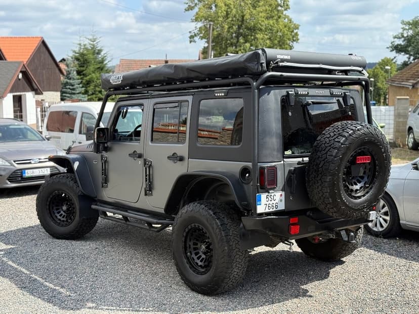 Jeep Wrangler Unlimited 2.8CRDI / FULL SPEC EXPEDICE / STAN