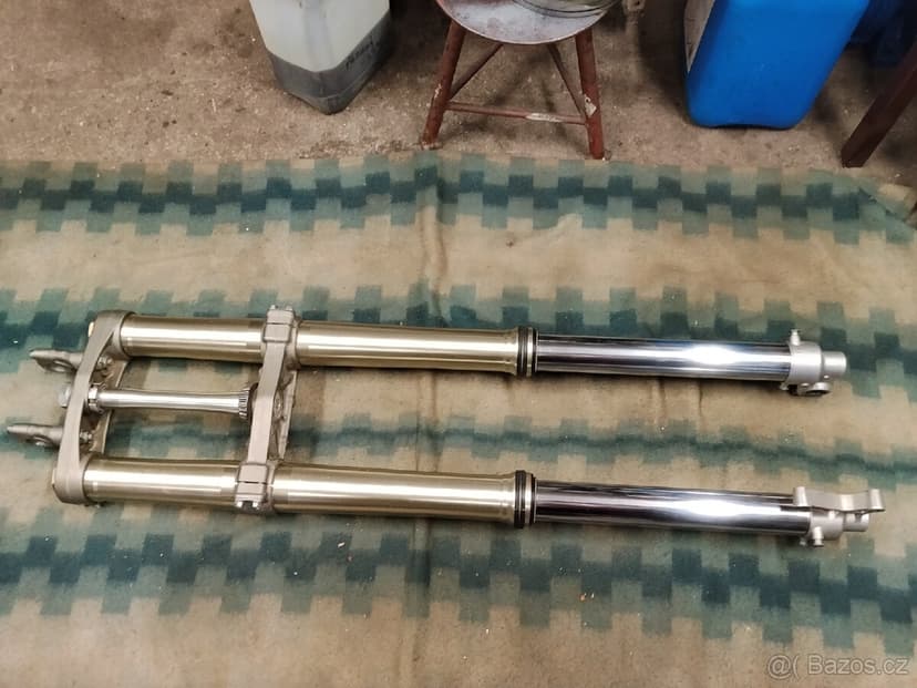 Prodám přední tlumiče Yamaha YZF250