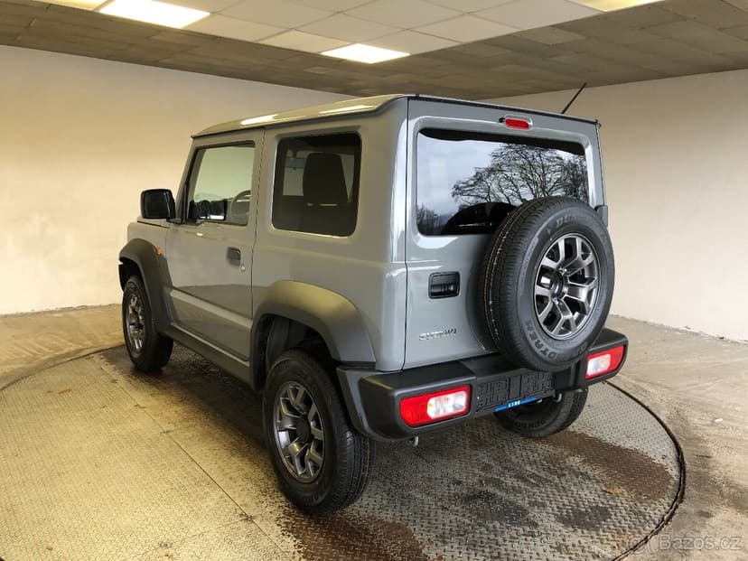 SUZUKI JIMNY 1.5 4WD  4-MÍSTA
