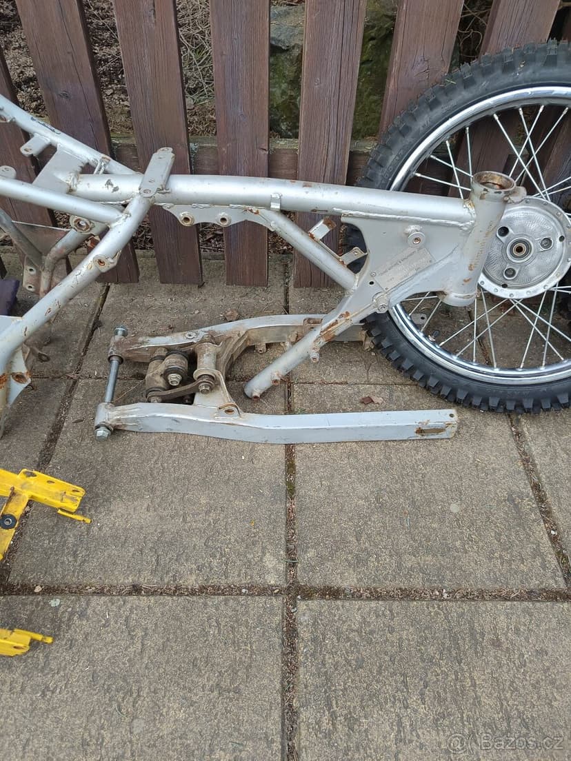 Prodám soubor dílů na stavbu Fichtlcup