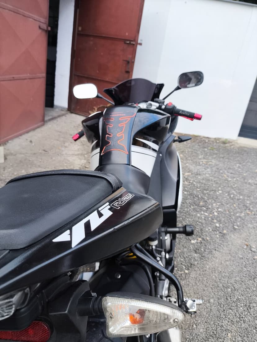 Yamaha YZF-R125 – TOP stav, motor po repasu