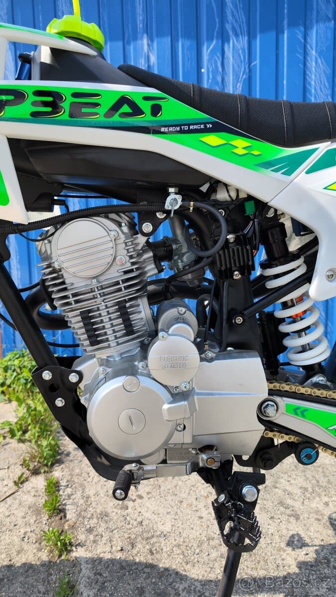 Pitbike UPBEAT 250cc 19/16“ E-START zelený