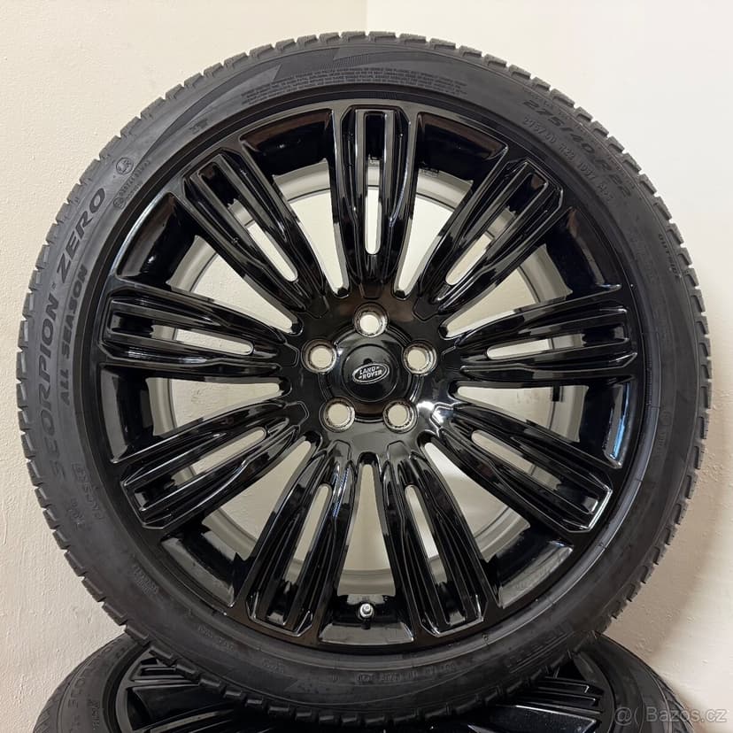 LAND ROVER SPORT 5x120 R22 ET49+CELOROČNÍ 275/40R22