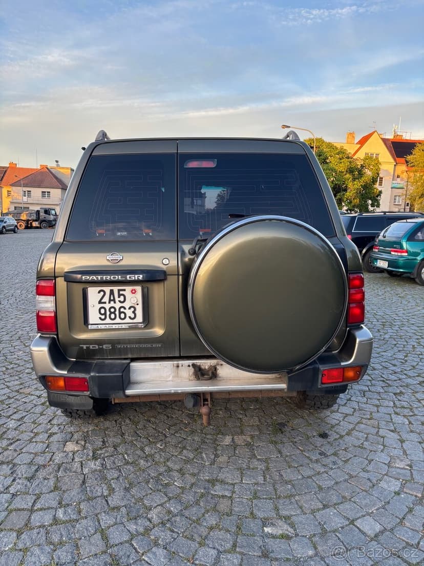Nissan Patrol GR V TD-6 2.8TD - legenda mezi offroady