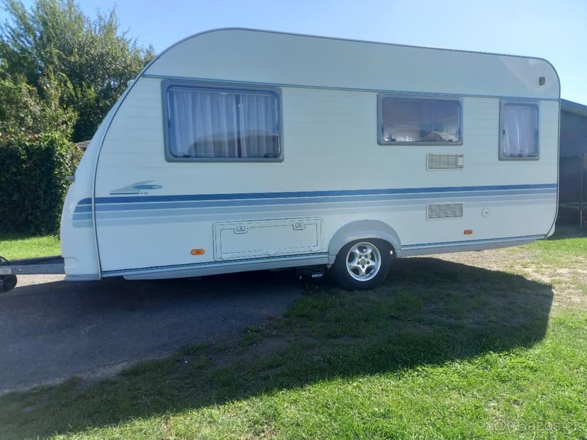 Prodám karavan adria adora 462 . EL POJEZD ENDURO