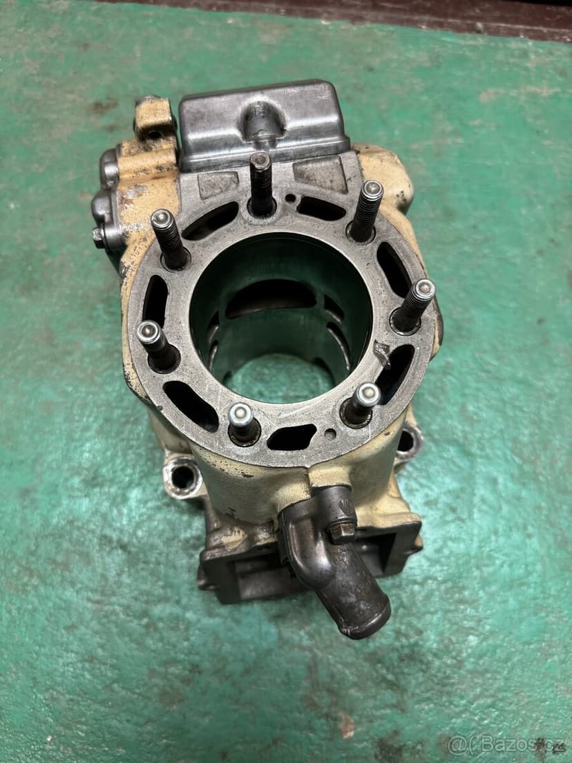 Válec Kawasaki KX 250 2001