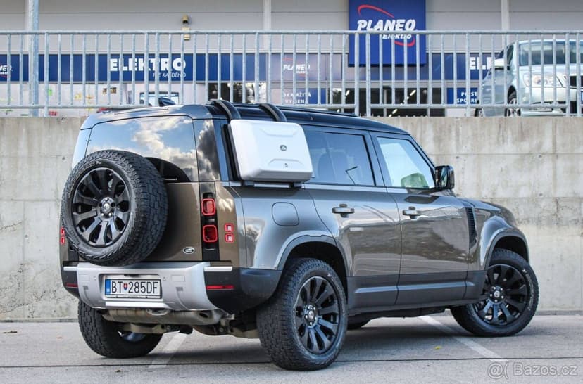 Land Rover Defender 3.0 I6 MHEV A/T AWD EXPEDITION PACK DPH