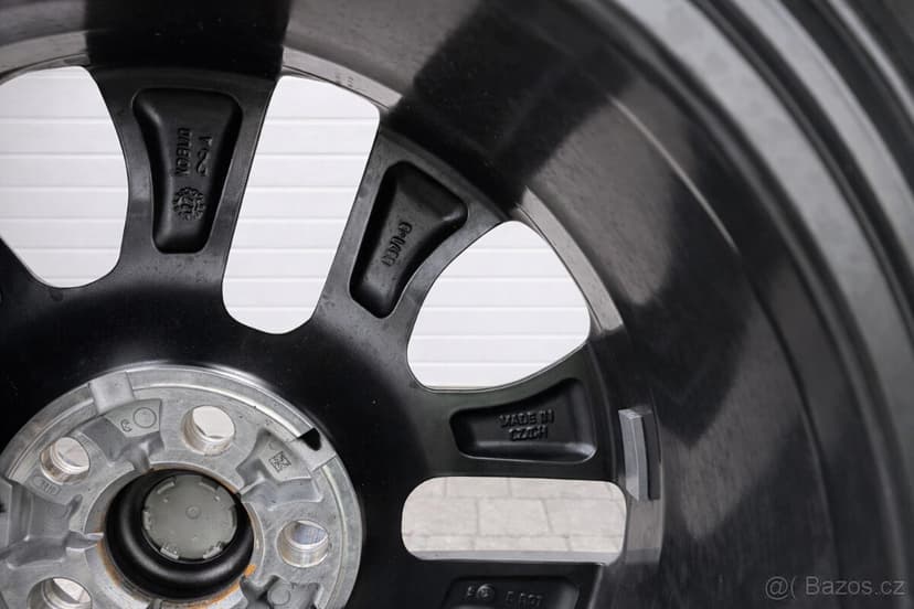 Alu kola Land Rover Defender R20