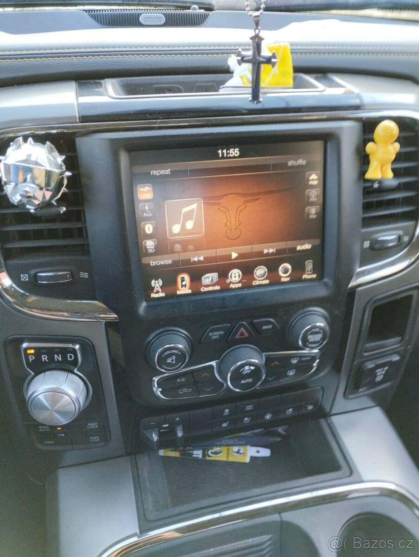 Dodge ram 5.7Hemi  najeto 53000KM