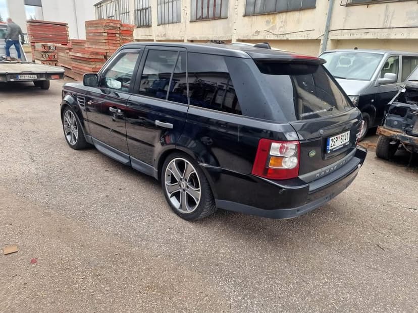 Range rover sport 2.7d na díly  motor ko doklady