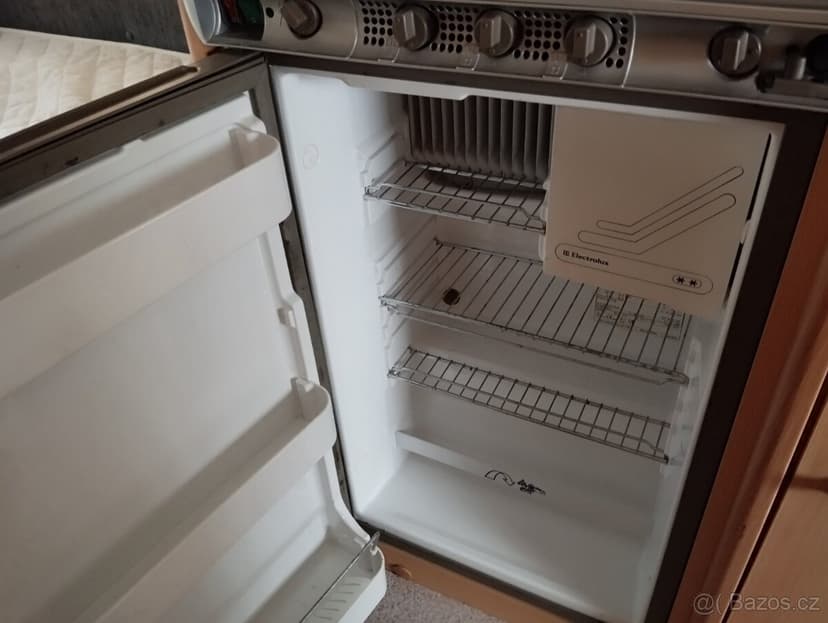 Prodej luxusně vybaveného karavanu Knaus