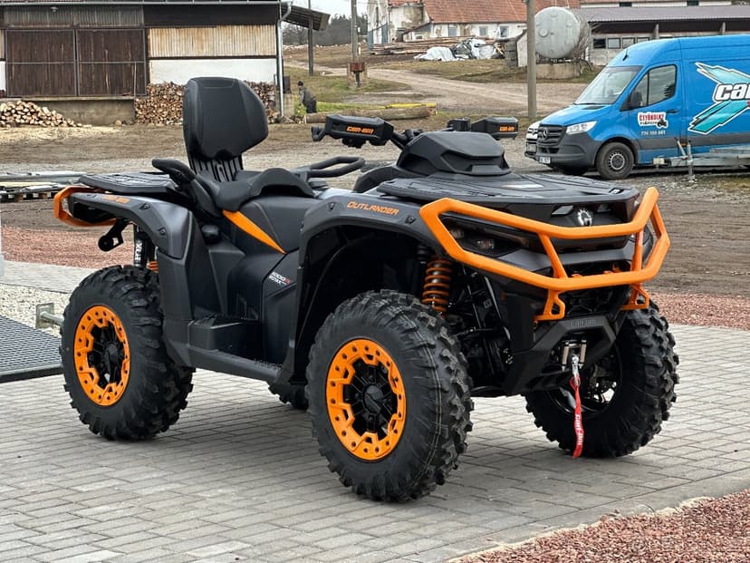 Can-am Outlander Max 1000R XT-p Int. MY2025 AKCE