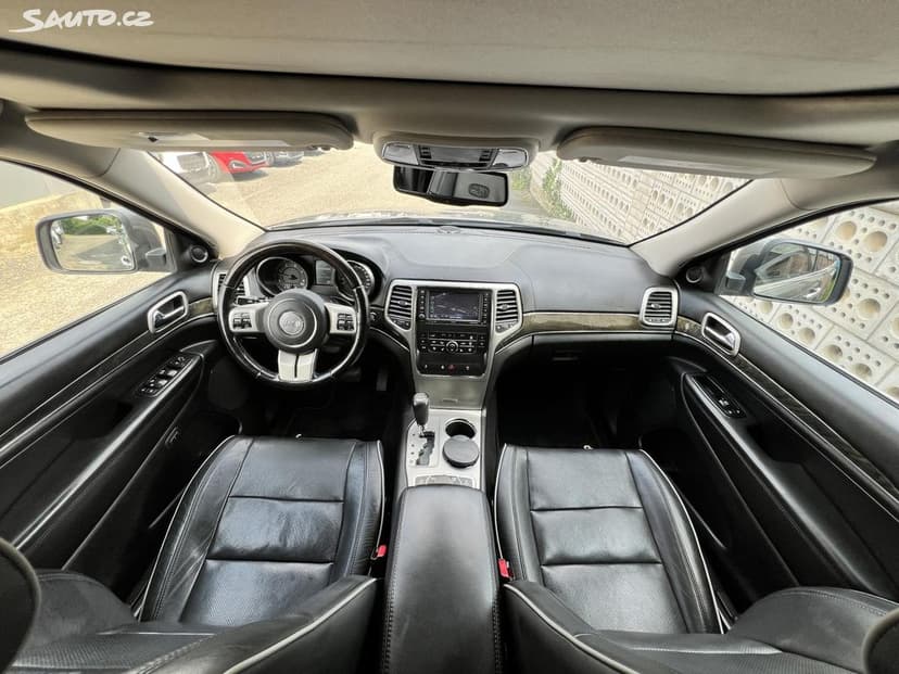 🚗 Jeep Grand Cherokee 3.0CRD 2011 OVERLAND KŮŽE KAMERA