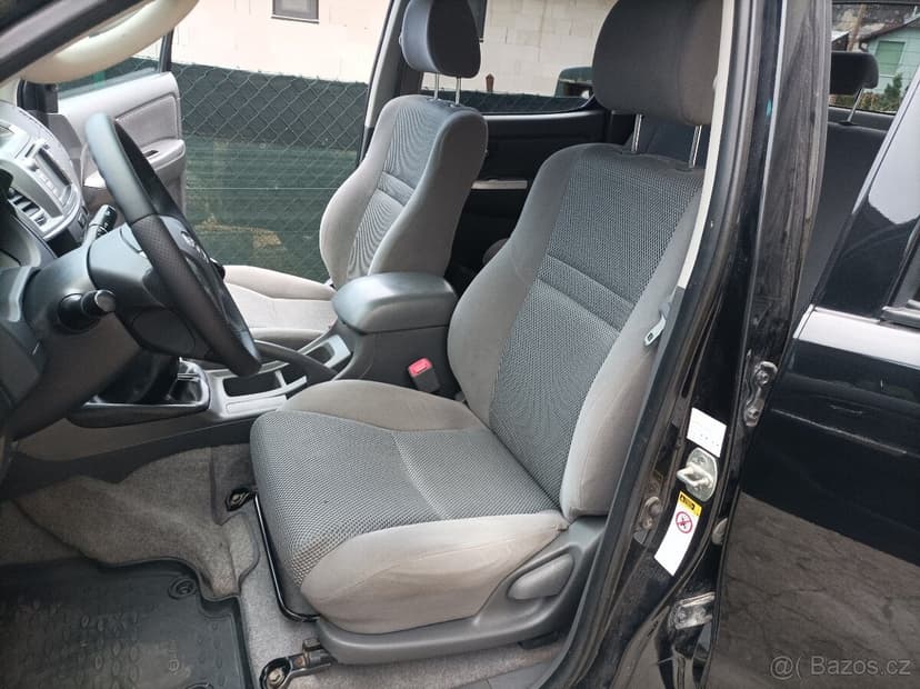 toyota Hilux 3.0  4x4 manuál ✅✅✅