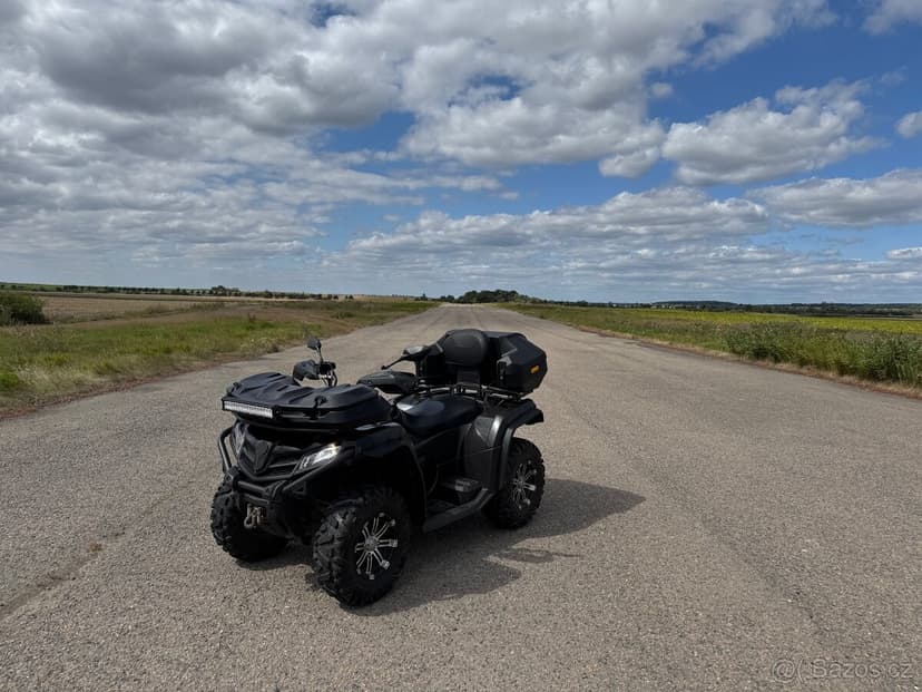 Čtyřkolka cf moto gladiátor x450