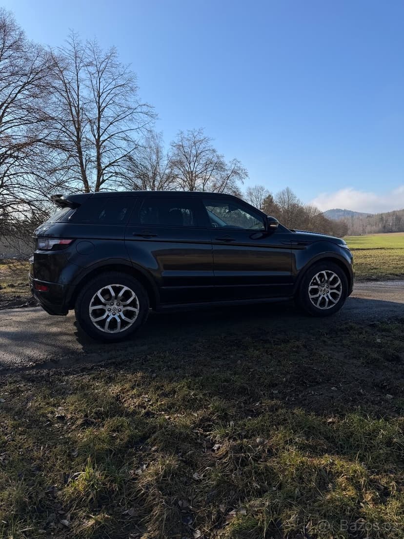 Range Rover Evoque 2.2 SD4 / 140KW / BLACK EDITION / MANUÁL