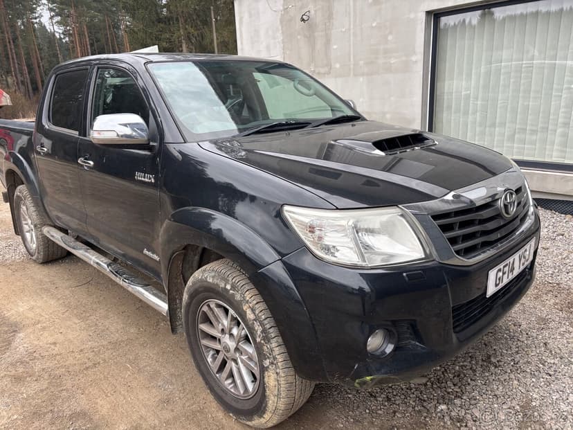 Toyota hilux