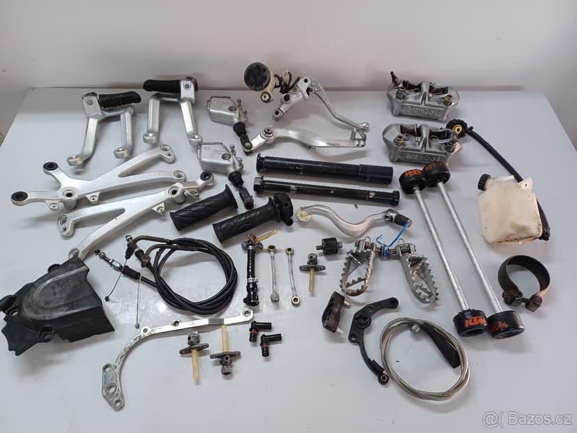 KTM LC8 950 - 990 SM SUPERMOTO - NÁHRADNÍ DÍLY