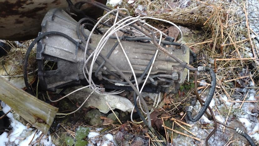 Jeep Wrangler, Cherokee motor 4.0