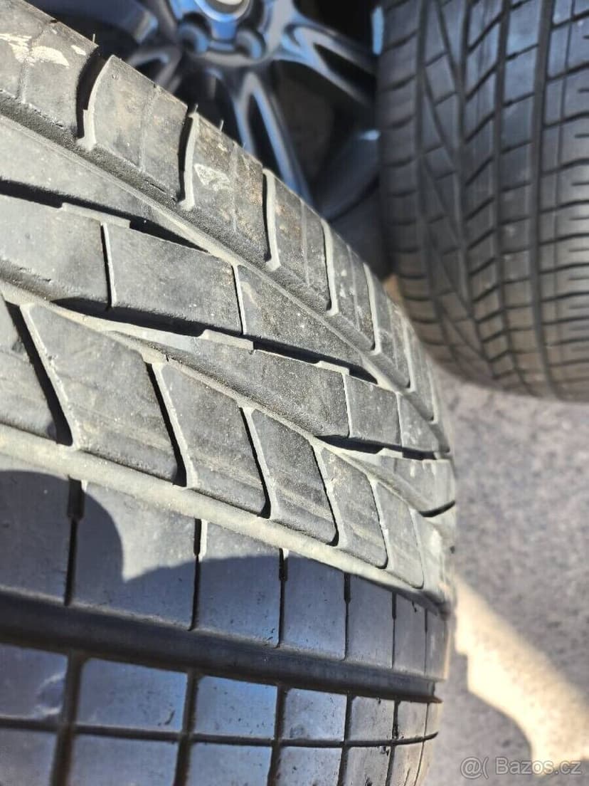 Zimní ALU kola R19 originál Land Rover Evoque | 5x