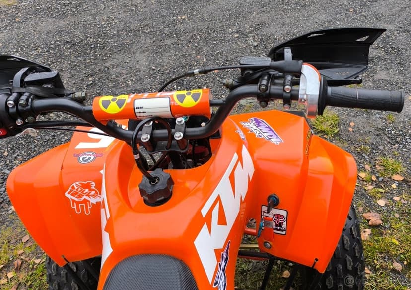 Dětská čtyřkolka