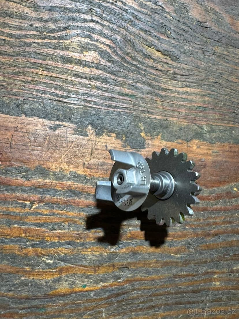 vodní pumpa rotor suzuki rm 125 r 02-08