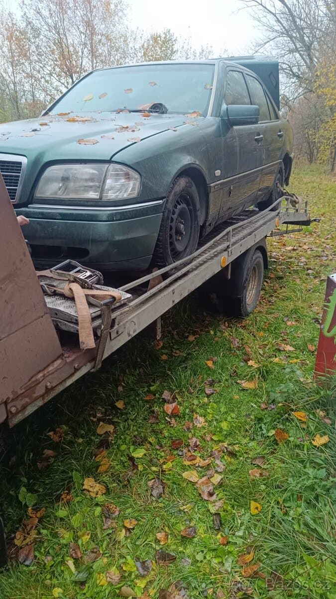 PRODÁM ODTAHOVKU - SPECIAL DO 3,5 t