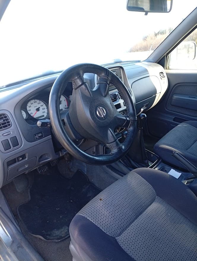 Nissan Navara 2,5 TDI