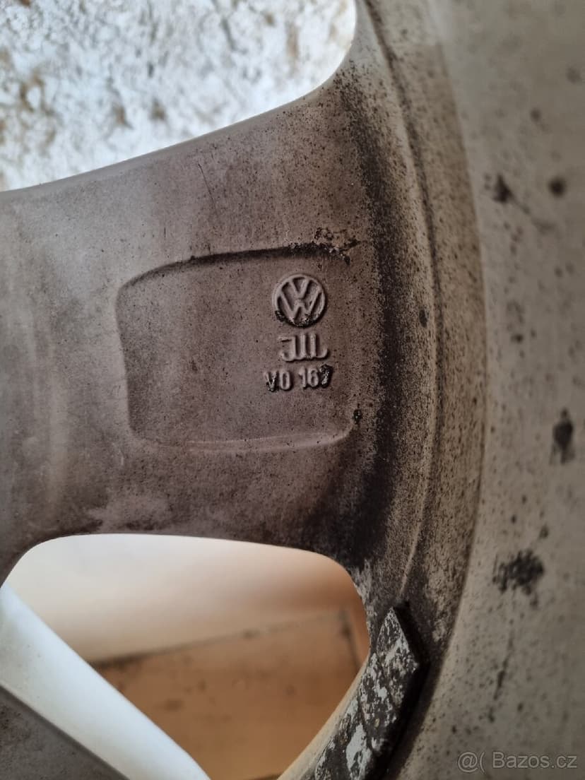 Originální Alu kola VW Amarok