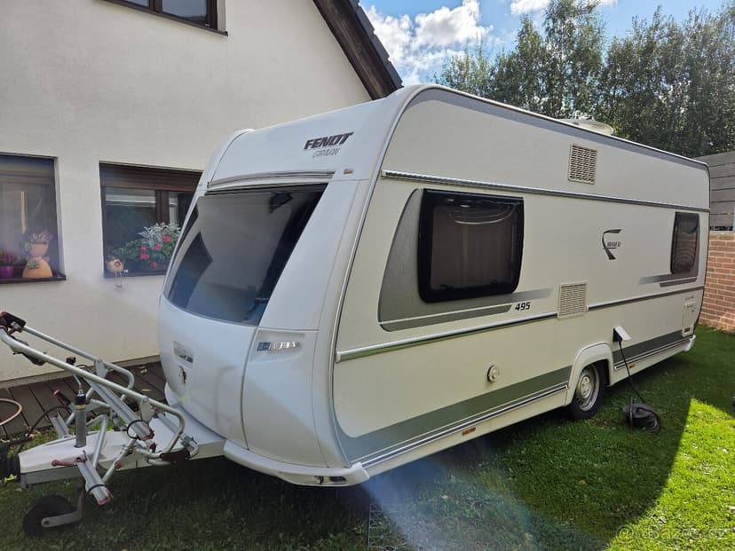 Fendt 495 Bianco Selection 2015, MOVER, Markýza, Satelit