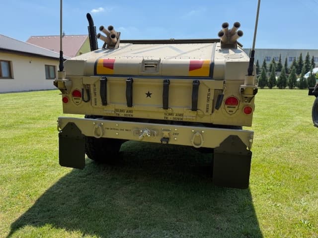 HMMWV1151M TURBO  SLANTBACK st.věž, částečně "neprůstřelný