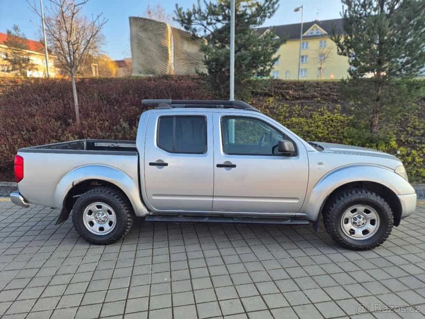 Nissan Navara 2.5 DCi 4x4 redukce tažné 3t