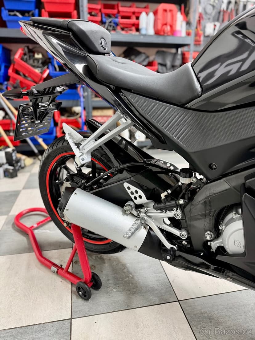 Yamaha YZF-R125 2014 22000KM TOP STAV ZÁRUKA