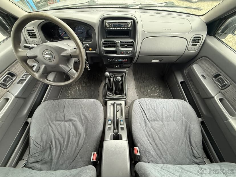 Nissan NAVARA 2.5 TDi 4x4 NAVIJÁK UZÁVĚRKA