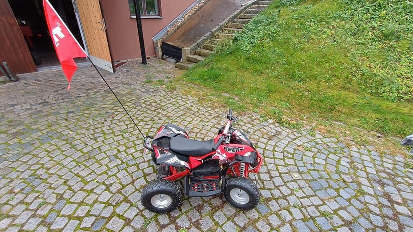 Dětská čtyřkolka HECHT