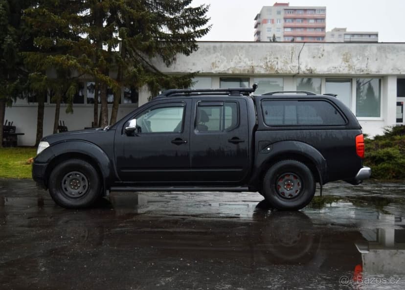 Nissan Navara DoubleCab 2.5D LE A/T