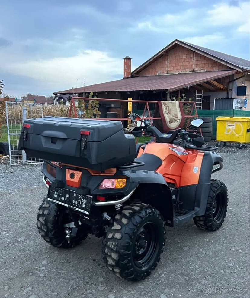 Čtyřkolka CF Moto 800 X8 Terralander