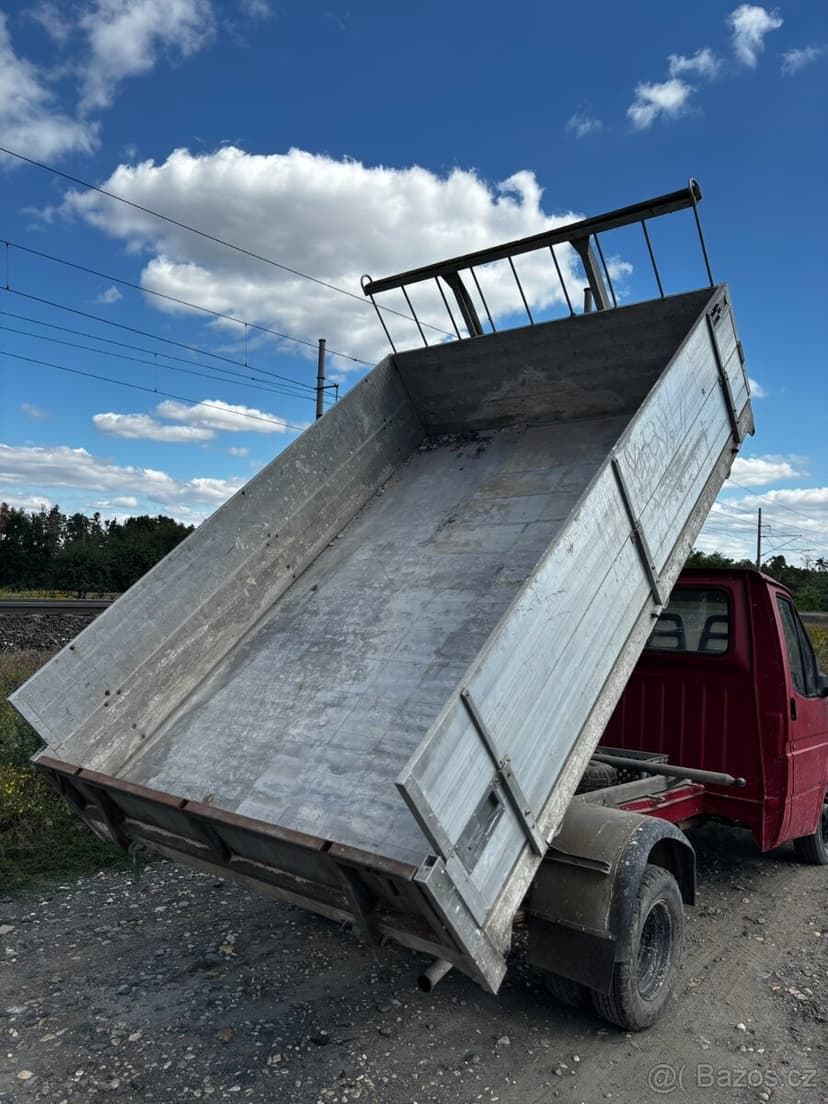 Ford Transit 2.0i 72kW – třístranný sklápěč, sklopka