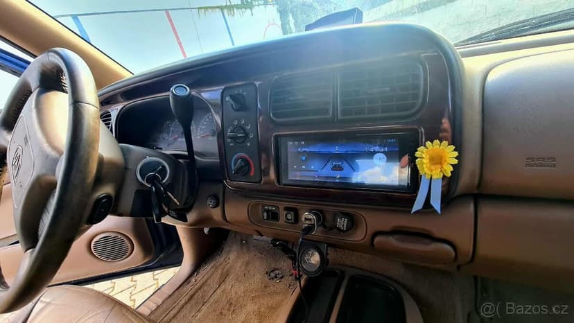 Dodge Durango - V8, benzín + LPG, automat