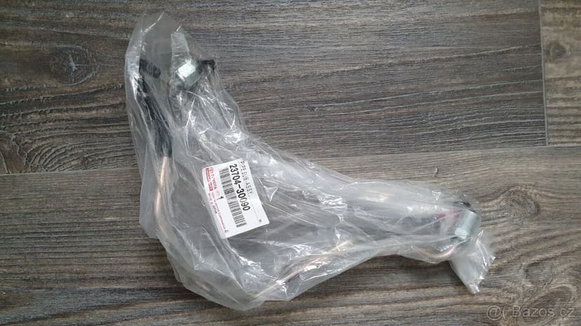 Toyota Land Cruiser 150 - palivové trubky