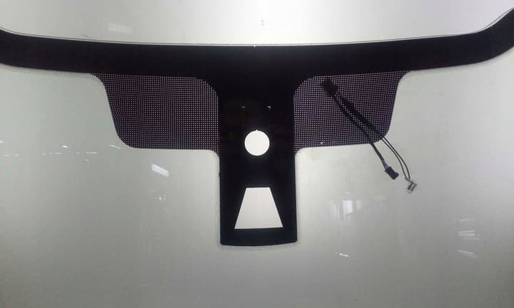 Ford F150 čelní sklo