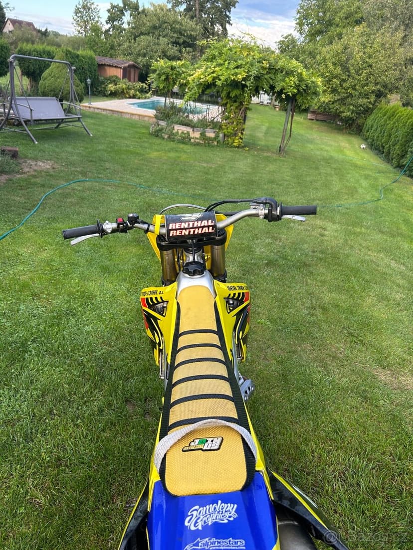 Suzuki rm-z 250